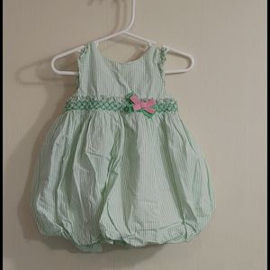 Balloon bottom dress